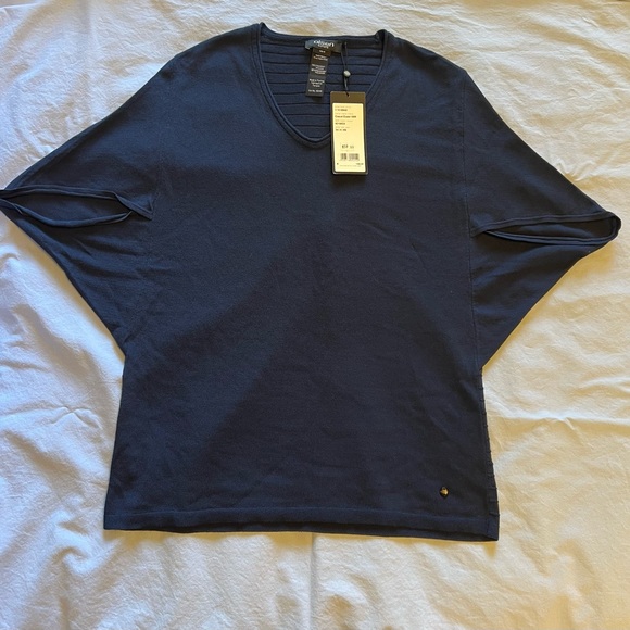 All brand new clothes for 50% off - Picture 5 of 8